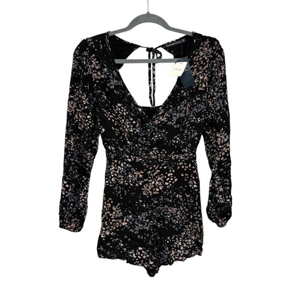 Abercrombie & Fitch black Romper Size XS